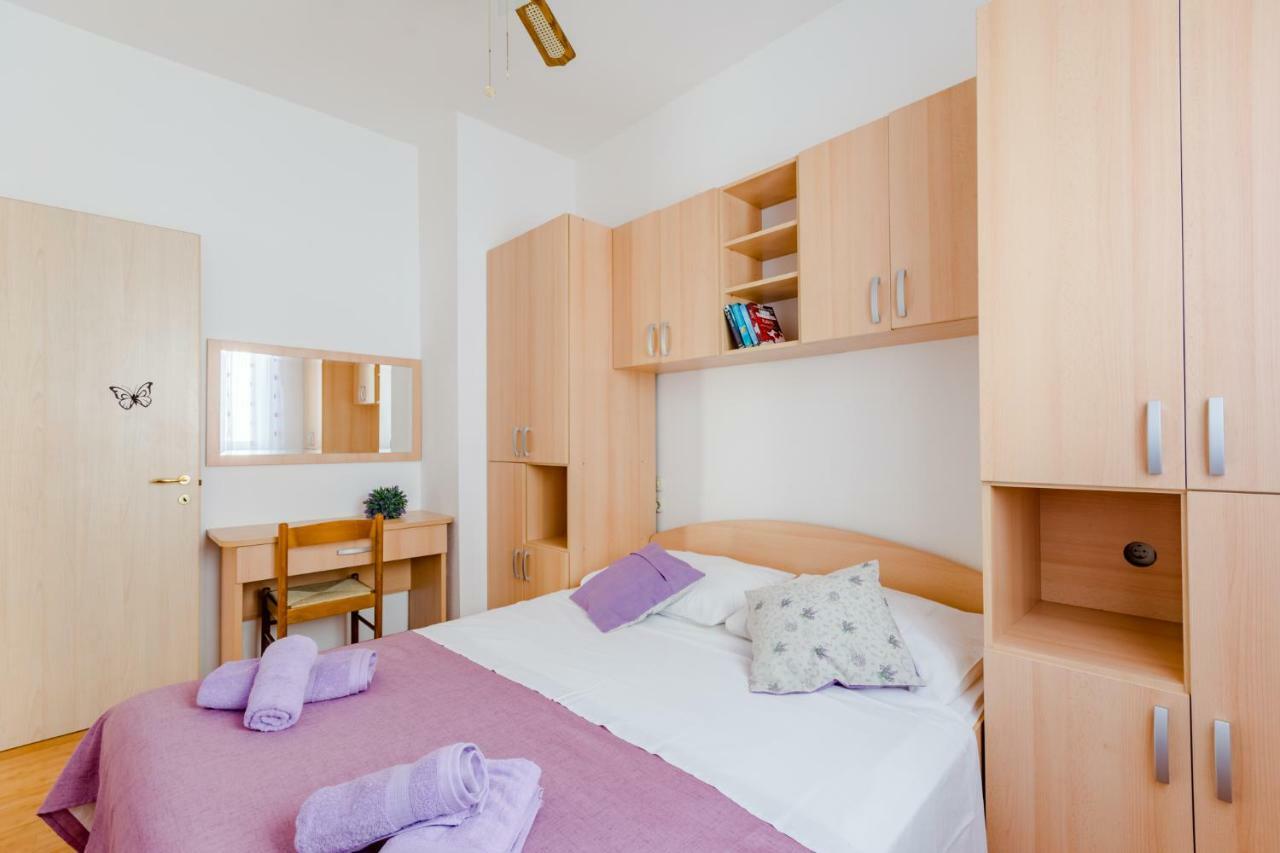 Apartment House Barbara Supetar
